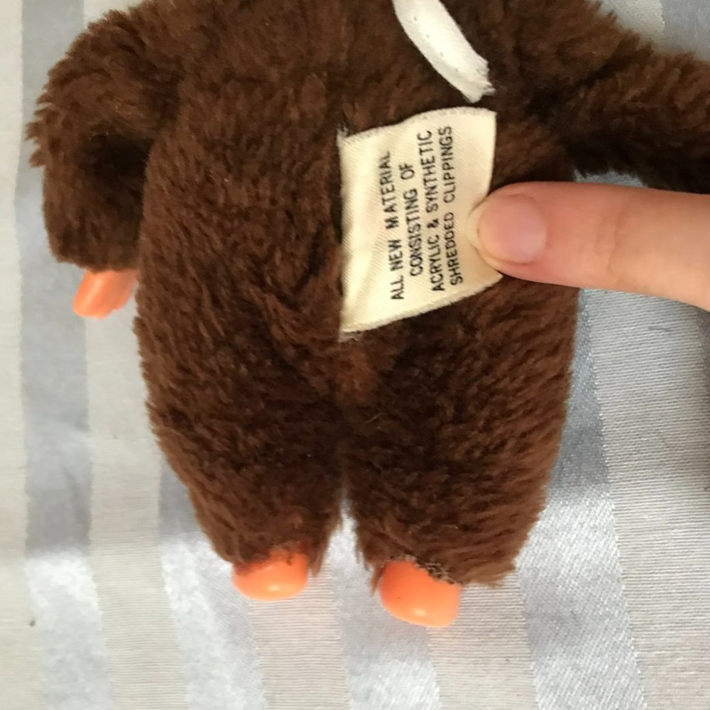 Collectible Vintage Blue-eyed 8" Freckled Monchhichi Plush Monkey with N… - Picture 11 of 11